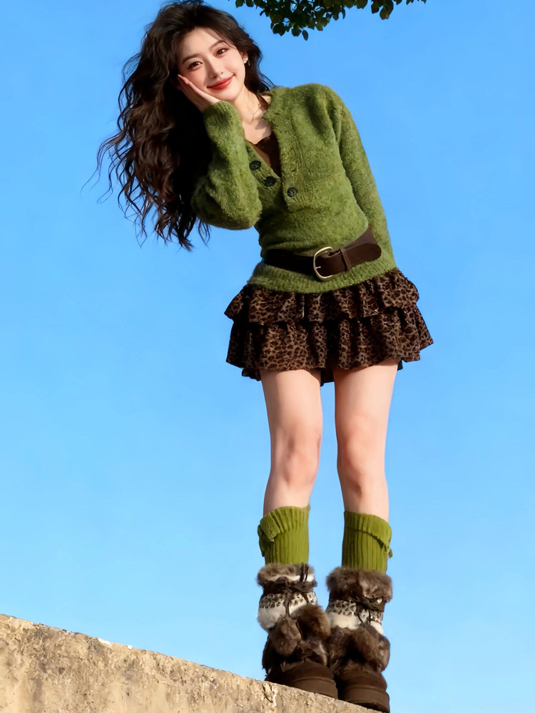 韩系绿色亨利领针织衫毛衣女秋冬修身显瘦辣妹套头内搭打底衫上衣