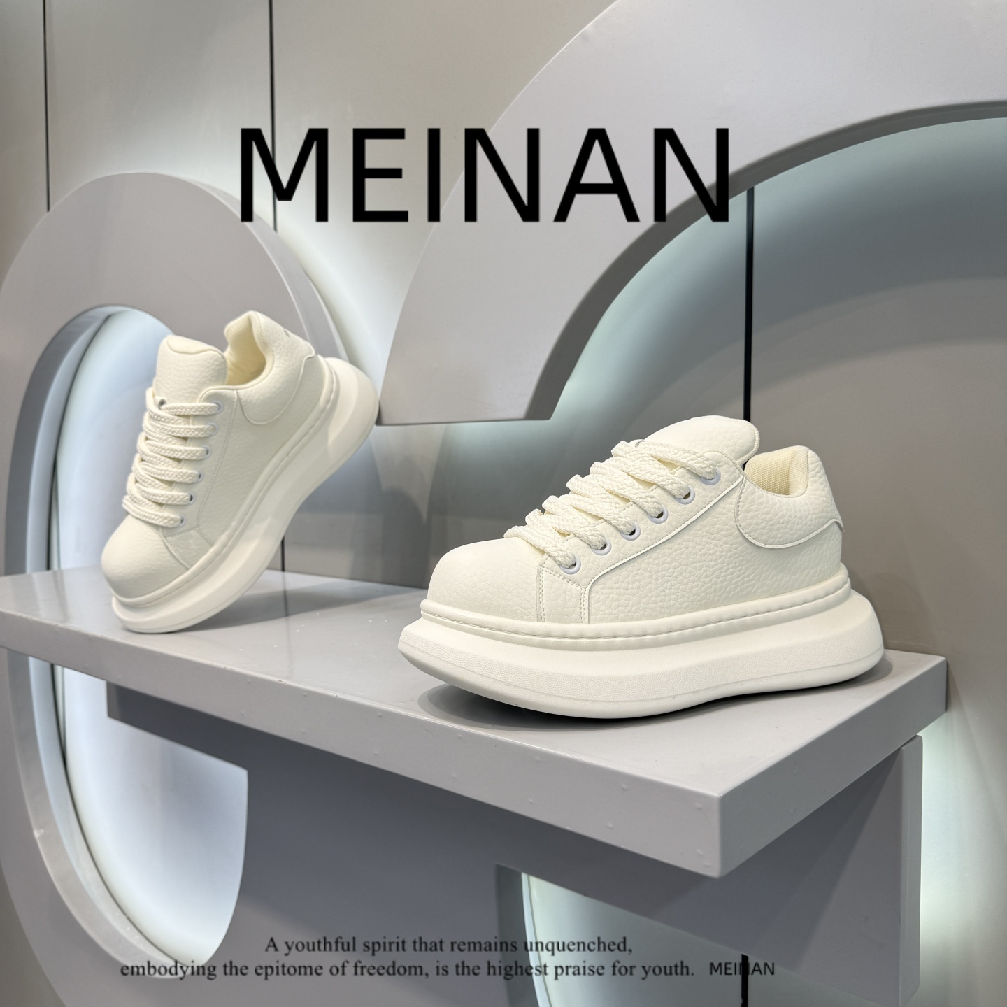 爆款纯色男士小白鞋百搭时尚增高板鞋经典休闲男鞋潮流厚底老爹鞋