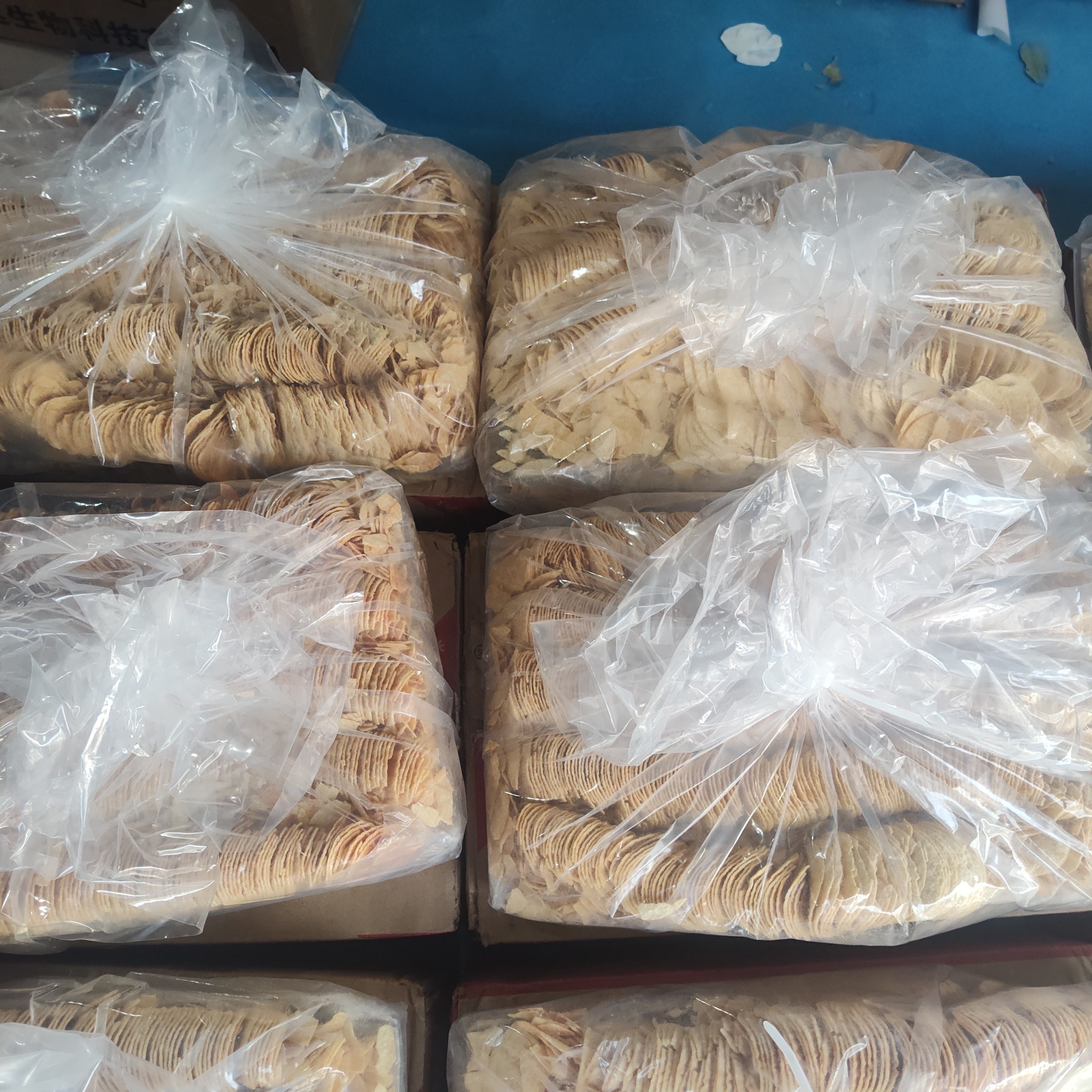 碎薯片土豆片批发大薯片土豆四斤便宜零食大包装