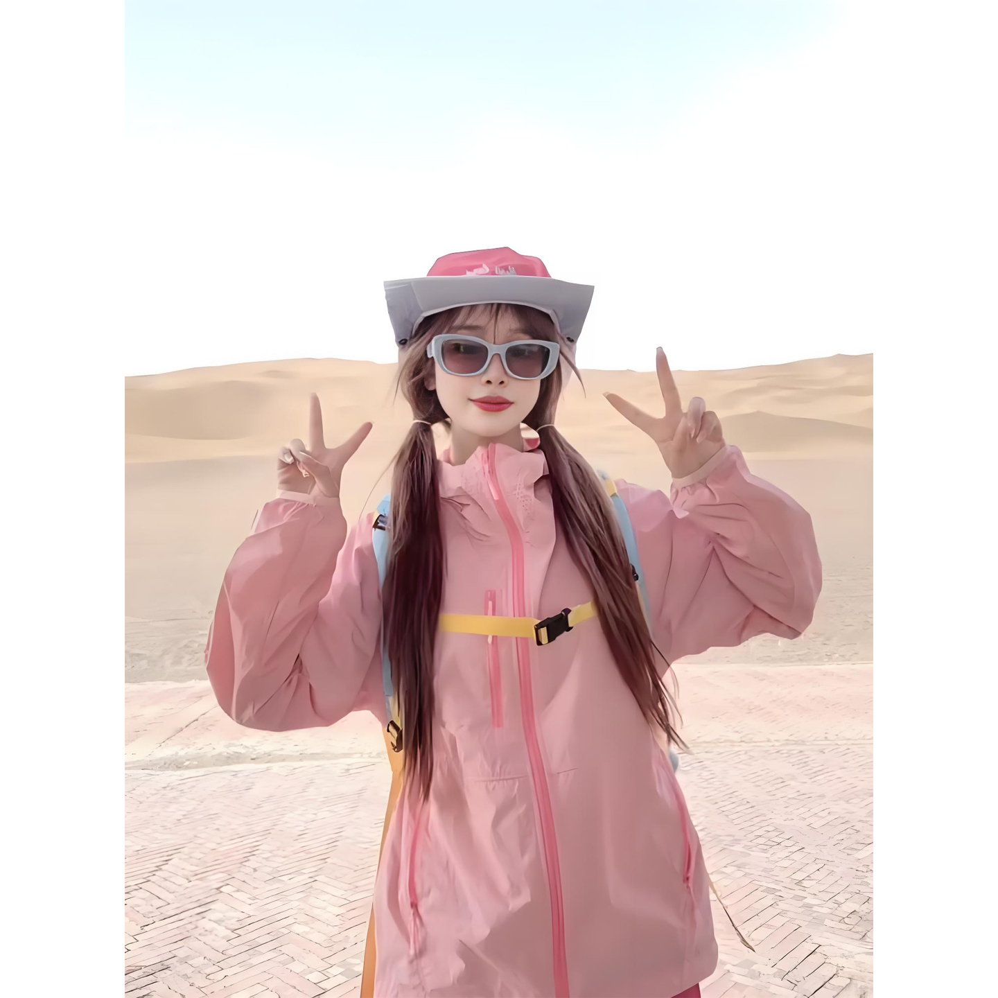 西北旅游穿搭多巴胺粉色防晒衣女款夏冰丝外套户外运动速干冲锋衣