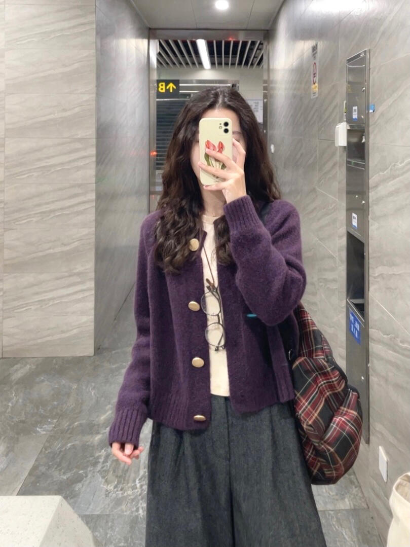 【紫菀】高级感针织开衫秋季ins风灰色直筒长裤白色T恤复古减龄