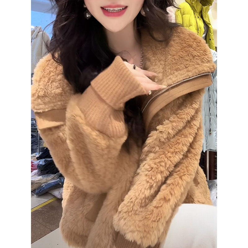 设计感韩系大翻领外套女2026冬季新款时尚气质减龄显瘦保暖上衣潮