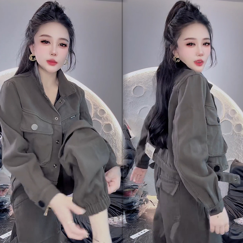 2025秋季新款时尚显瘦气质网红高档洋气女高级百搭宽松大码两件套