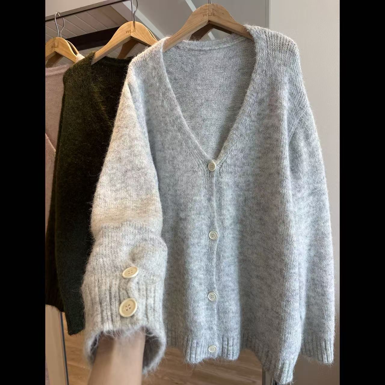 【慵懒韩女感】简约韩风纯色经典氛围感纯色大毛衣开衫外套