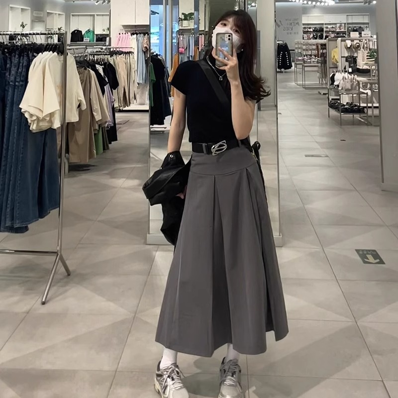 韩系大码西装梨型身材高腰垂感遮胯半身裙秋季宽松显瘦百搭百褶裙