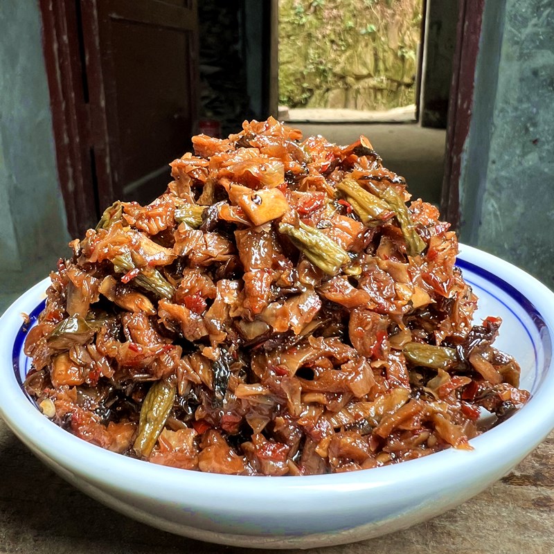 湖南农家特产美食下饭菜香辣外婆菜不甜不麻香辣湖南下饭菜罐装