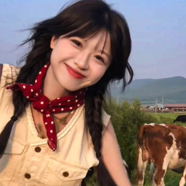 丝巾系脖女2025新款红色波点方巾秋春夏季领巾围脖护肩颈透气围巾