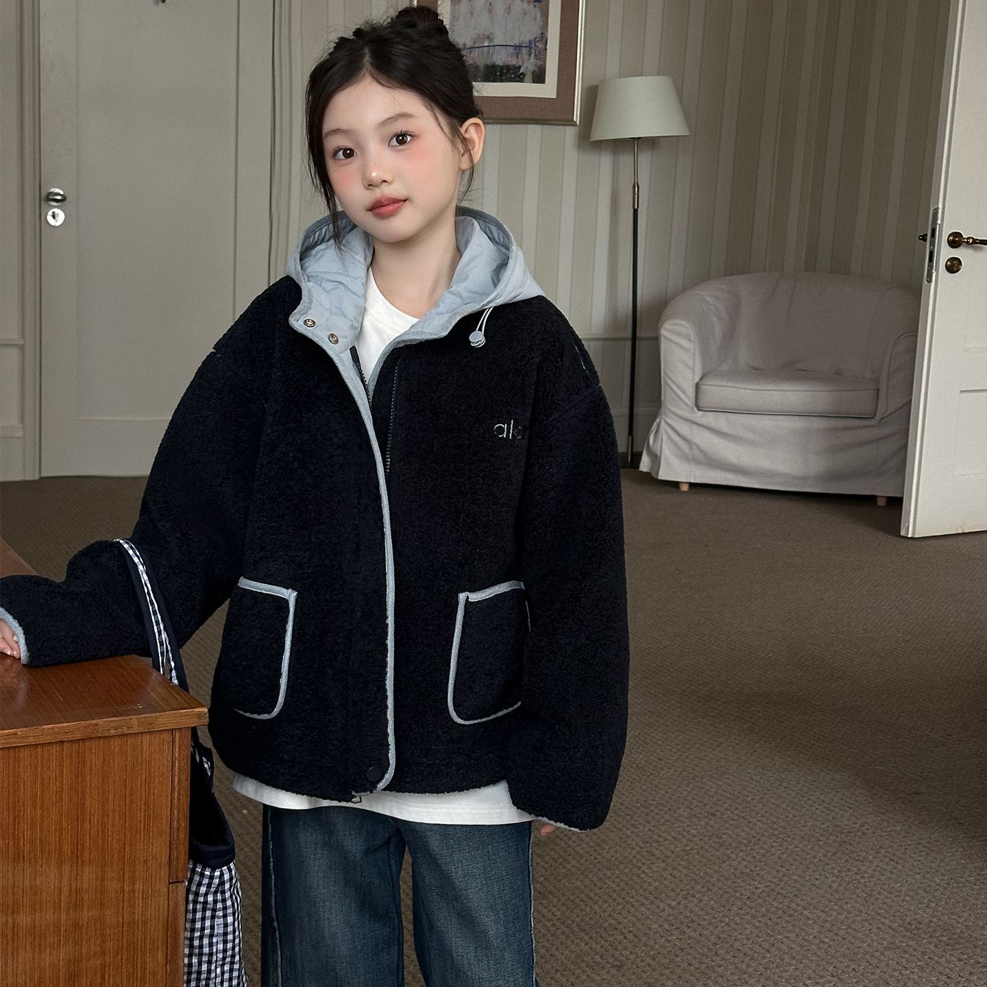 女童外套2025新款仿皮毛一体洋气时髦连帽拉链开衫中大童休闲上衣