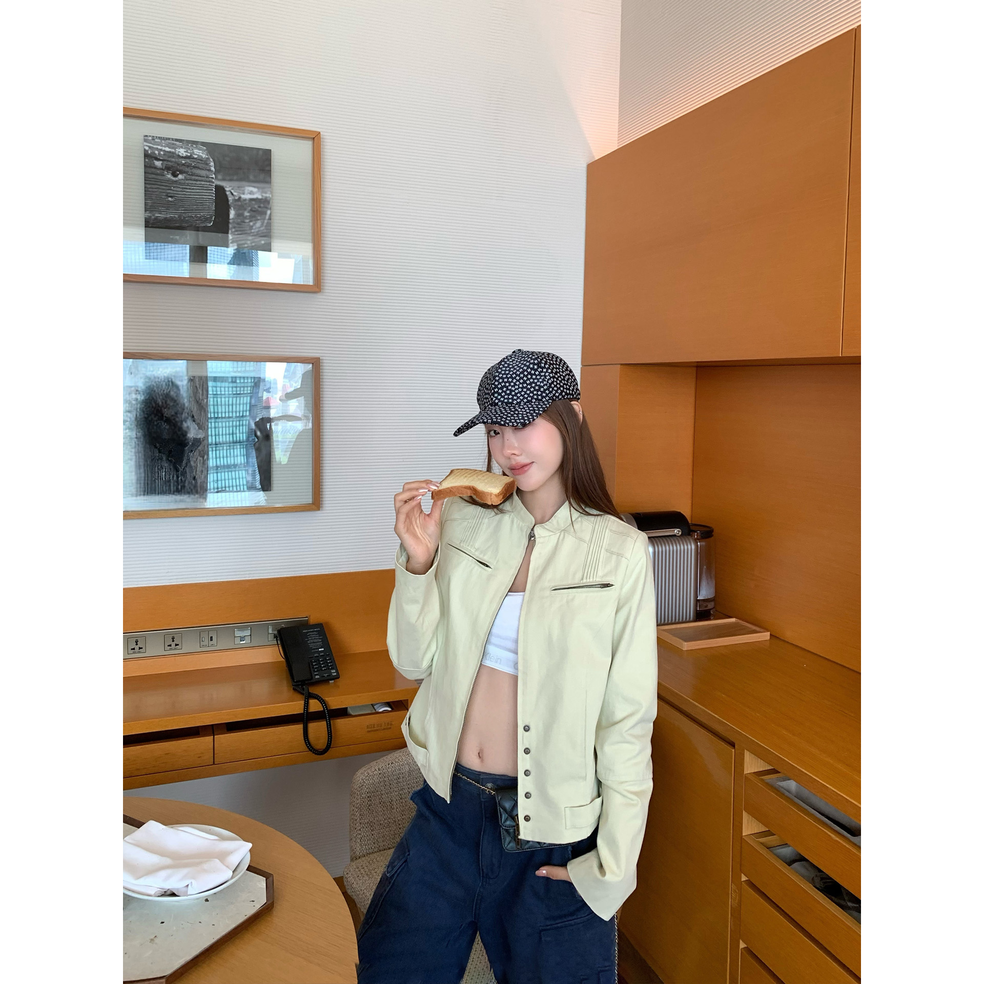 韩系小众设计感立领修身工装夹克外套女秋季短款百搭休闲时尚上衣