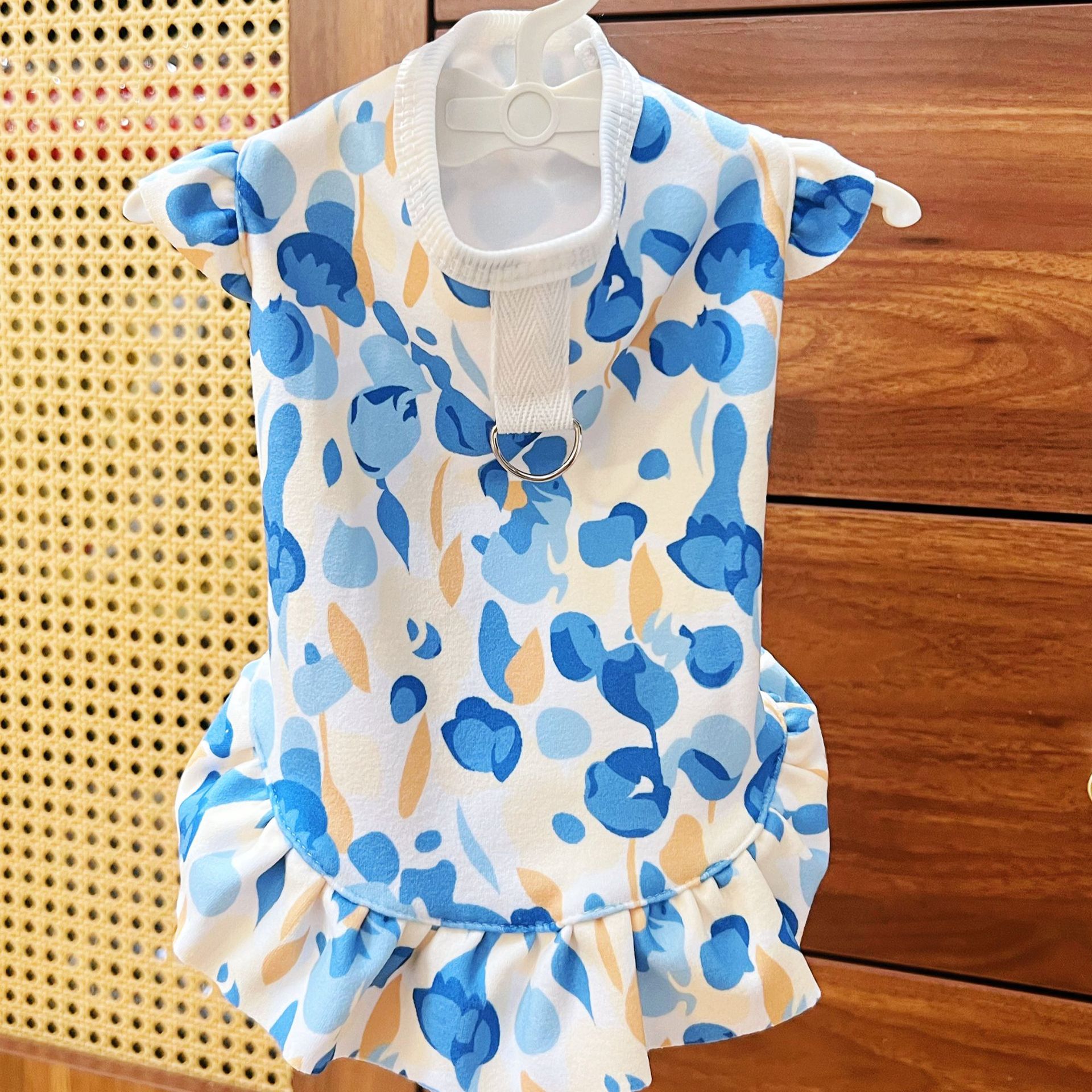 春秋宠物狗狗猫咪裙子柯基比熊金毛德绒棉亲肤舒适背心小中大型犬