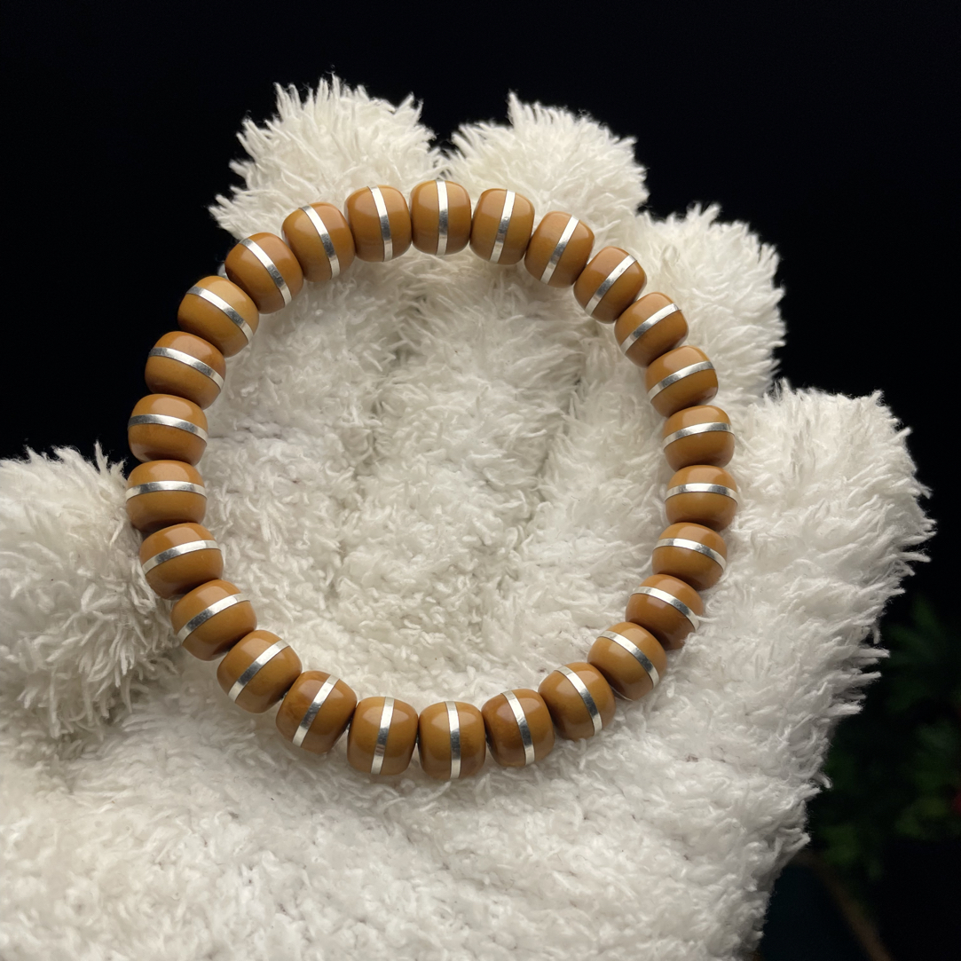 【核银】0.8橄榄核核尖镶嵌银孔银腰带