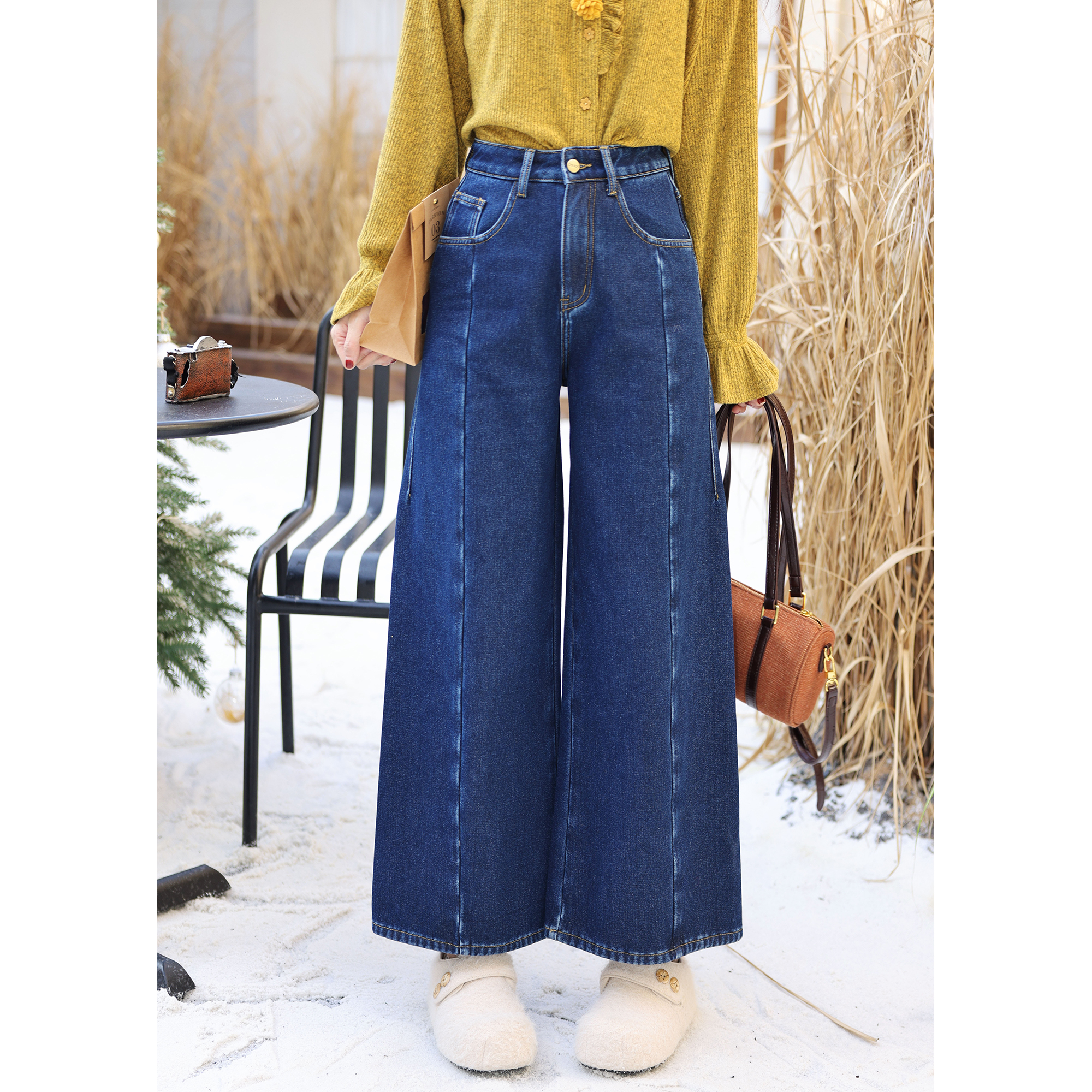 陈大器【月涌江流】​​港风复古加绒直筒休闲高腰牛仔裤子JB3328375