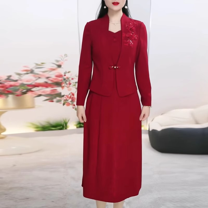 高端喜婆婆婚宴装红色假二件2025秋季新款结婚妈妈连衣裙