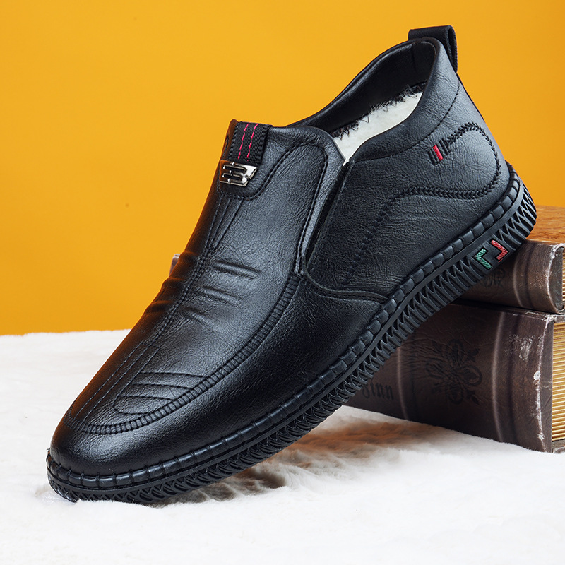 真皮加厚羊毛男靴牛皮保暖棉鞋男士短筒马丁靴雪地靴户外