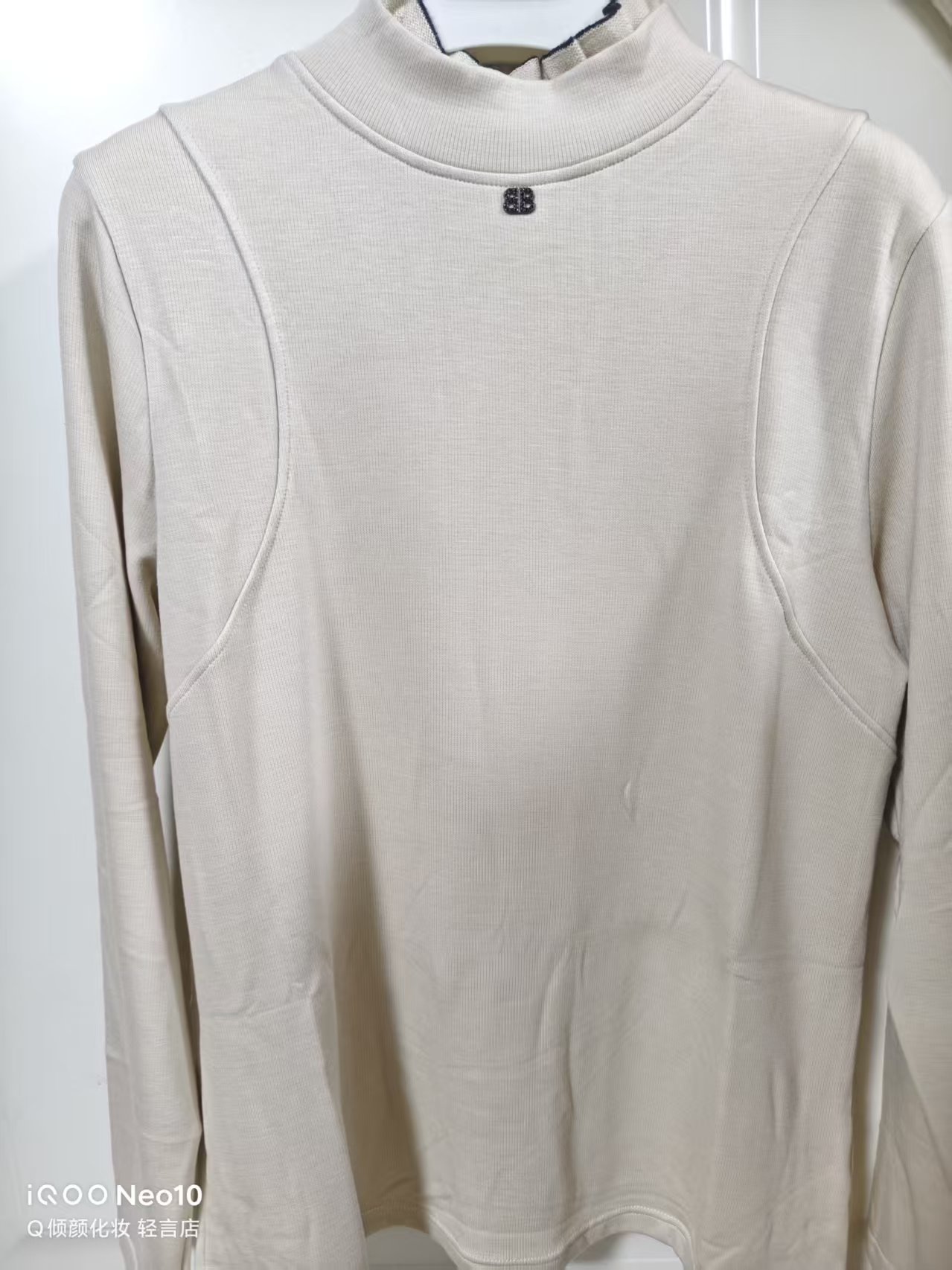 秋冬中领时尚木耳边打底衫女士经典打底衫