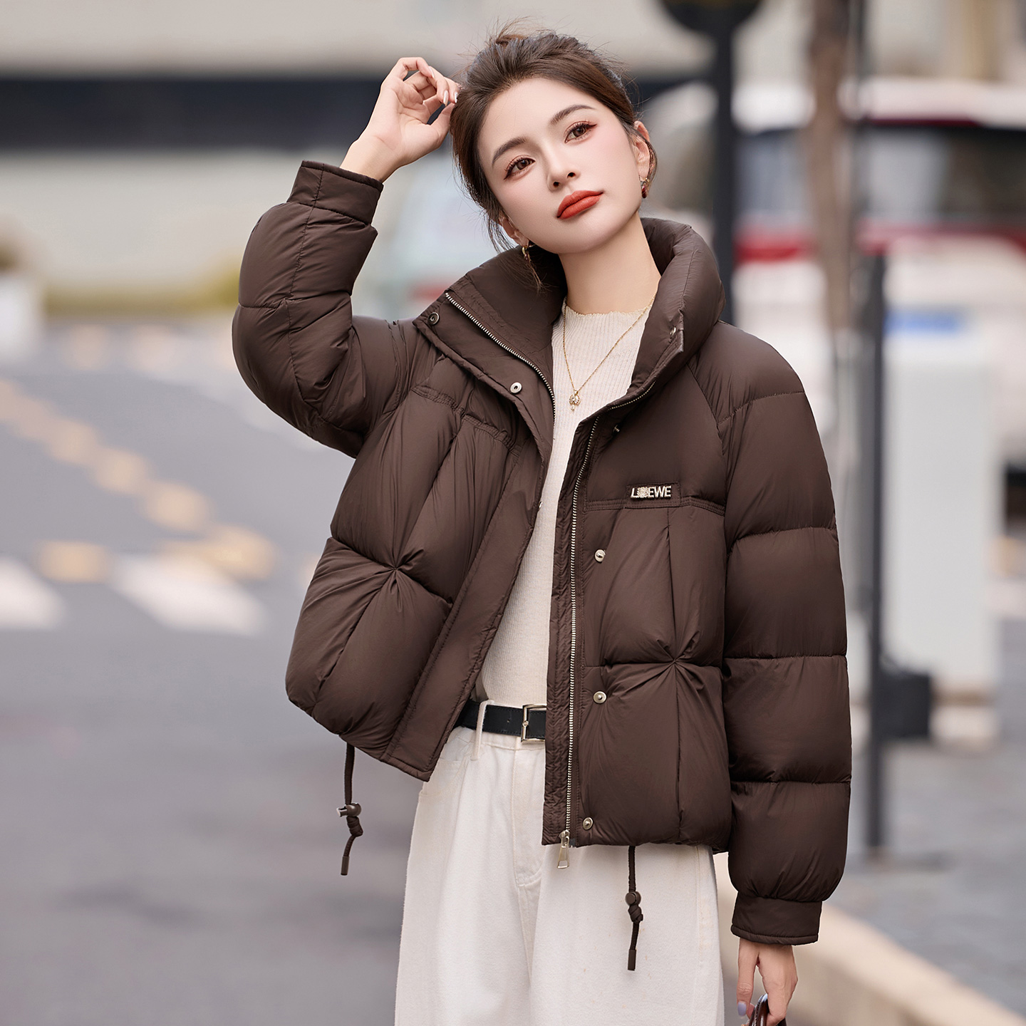 短款小个子白鸭绒外套2025新款冬季女装时尚减龄百搭保暖上衣