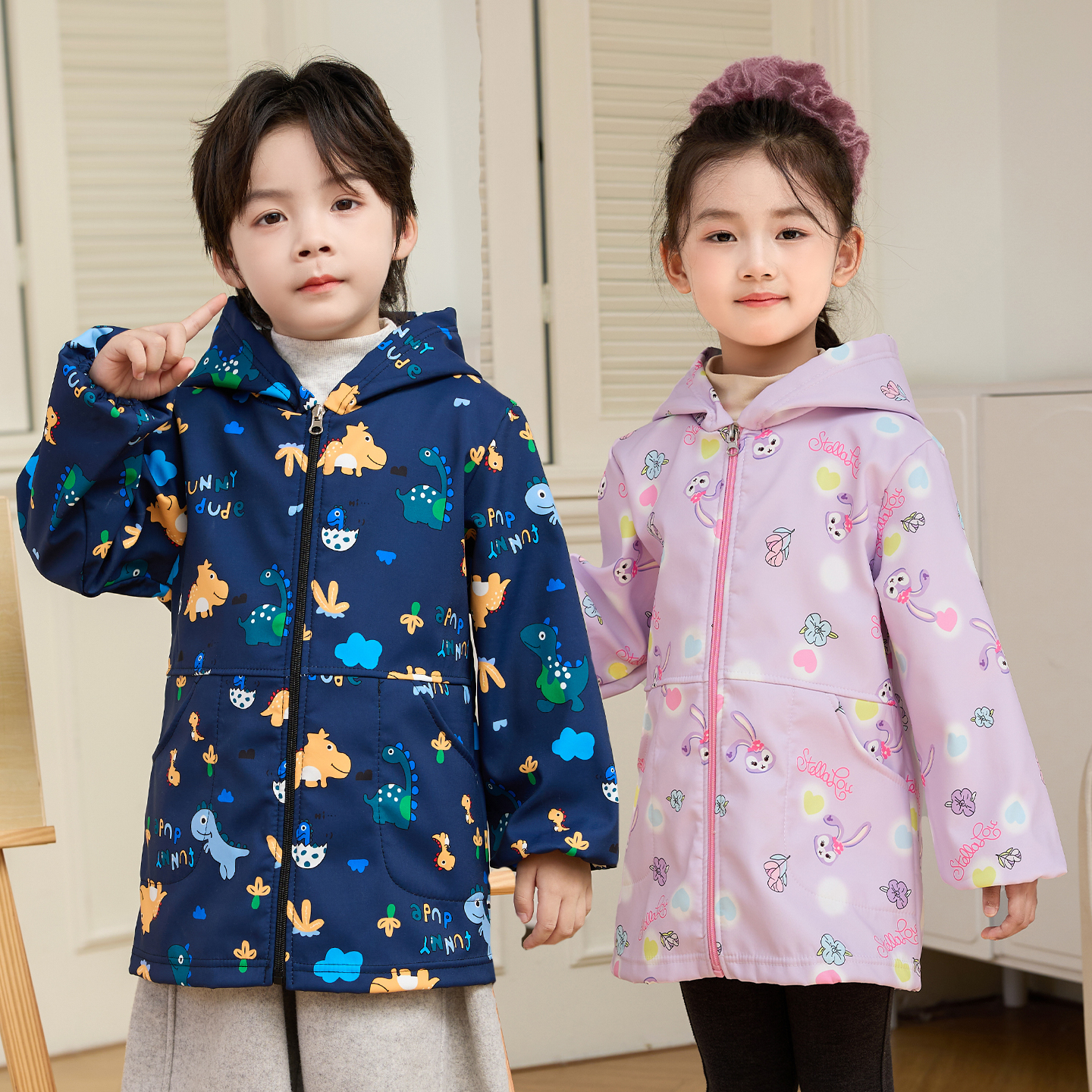 新款儿童防水罩衣男女童羽绒服防脏护衣宝宝加绒围裙幼儿园画画衣