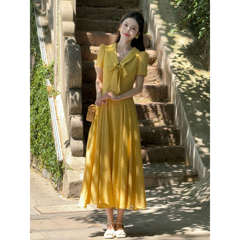 法式气质波点连衣裙女夏季新款时尚设计感蝴蝶结修身显瘦A字长裙