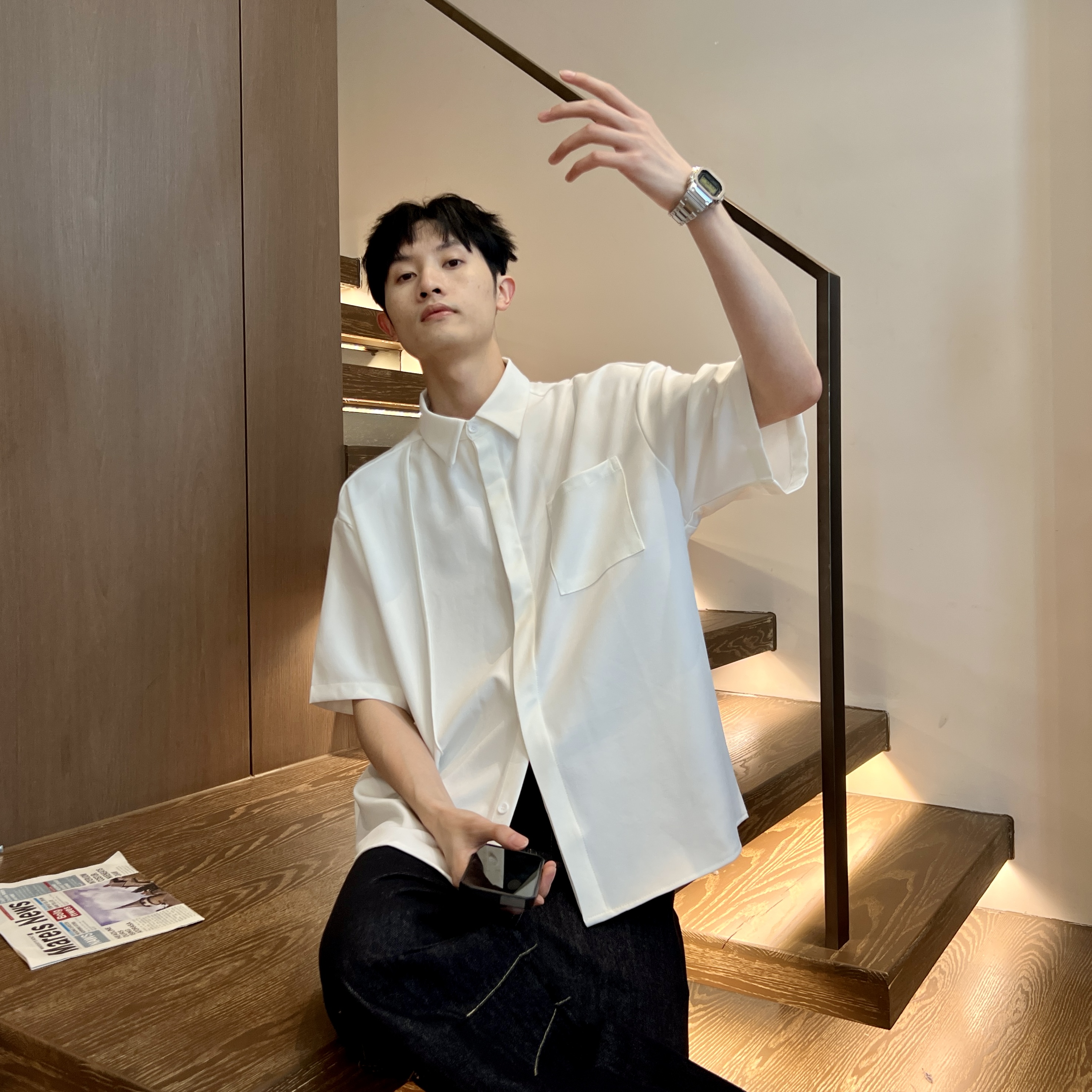 夏季时尚小众百搭短袖衬衫日系宽松休闲纯色衬衣痞帅设计感港风潮