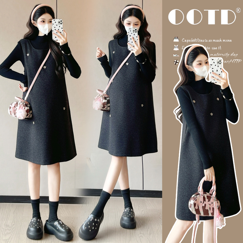 秋冬新款大码孕妇装小香风设计感毛呢减龄背心裙+孕妇装秋冬装