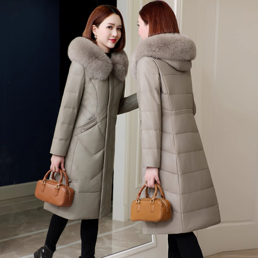 2025冬季新款海宁真皮羽绒服女皮衣中长款绵羊皮妈妈鸭绒保暖外套