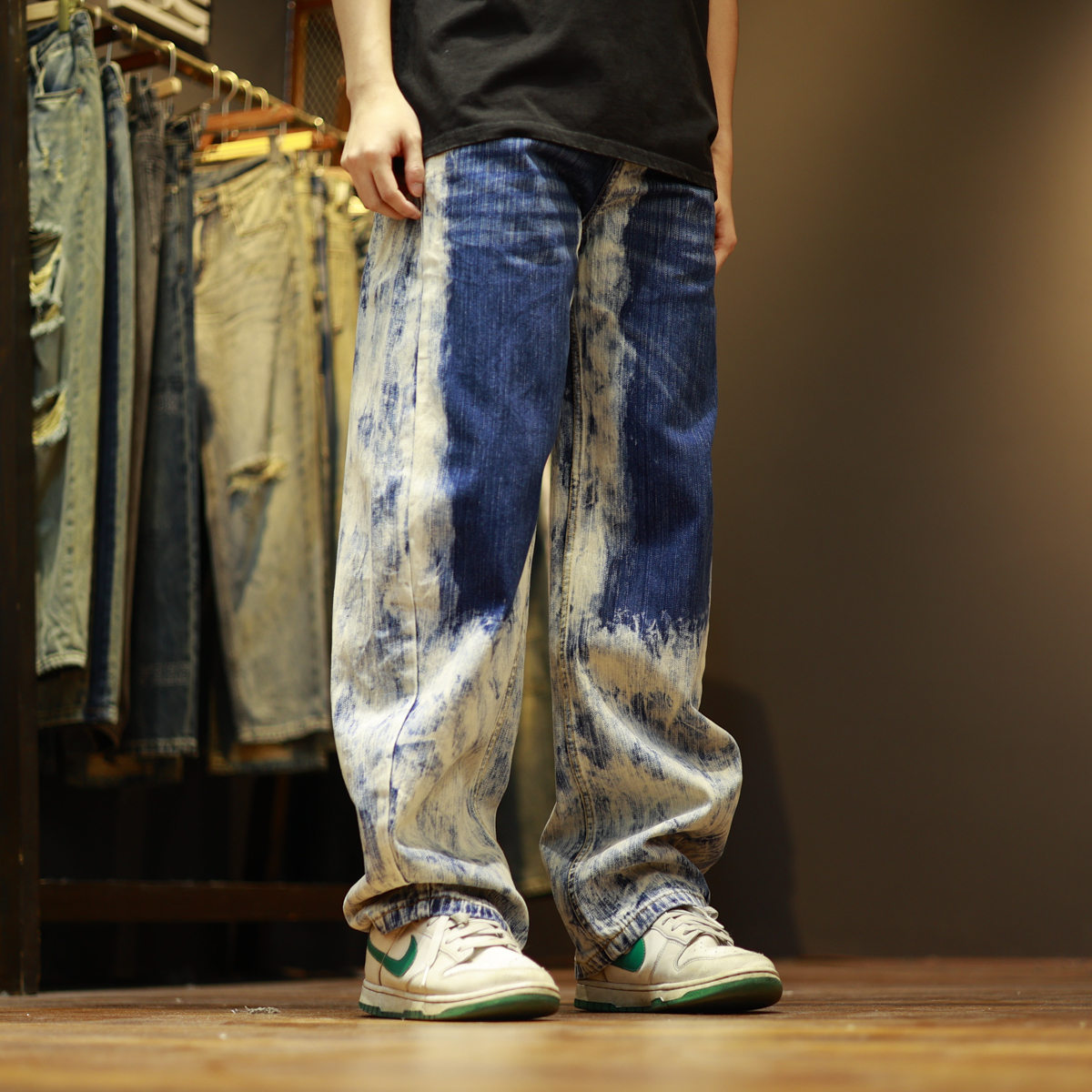 506宽松雪花蓝潮流水洗撞色高街男士弯刀牛仔裤