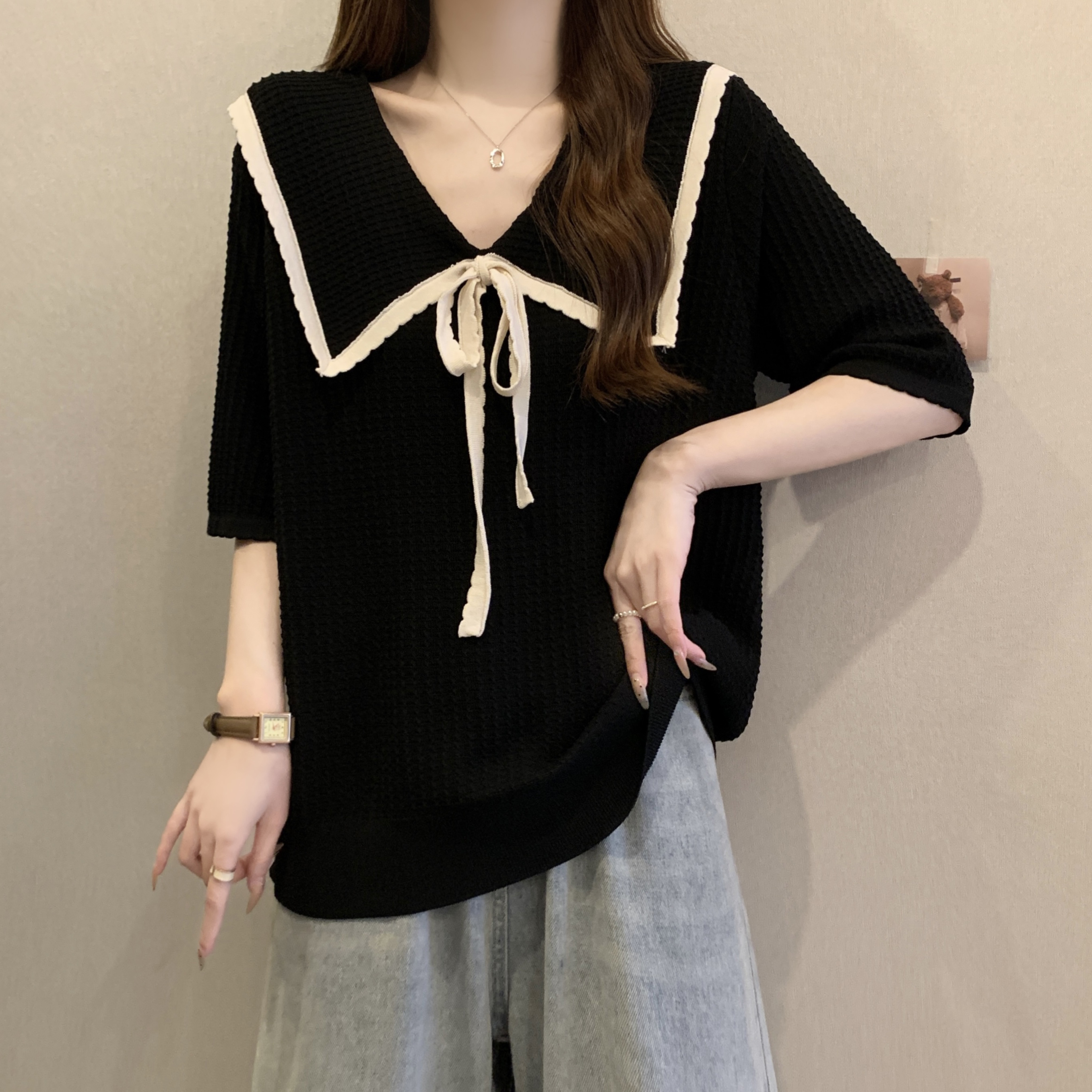 大码女装韩版冰丝短袖针织打底衫女夏季胖妹妹显瘦娃娃领短袖上衣