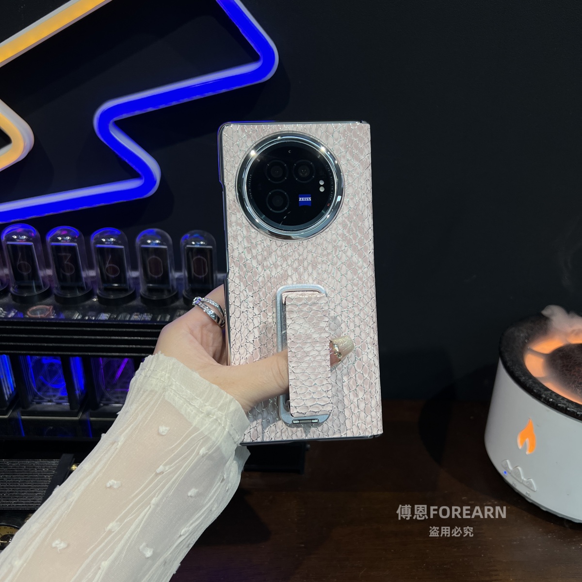 适用于vivoxfold3pro手机壳vivoxfold5腕带支架xfold3折叠屏保护