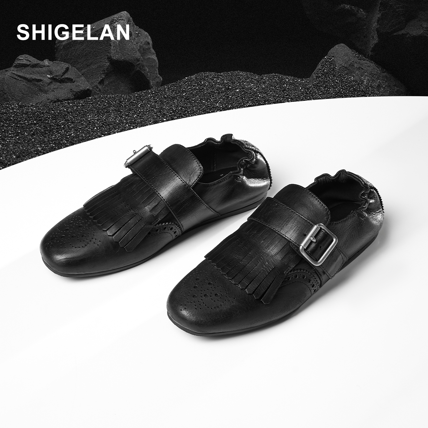 诗歌兰鞋子女款爆款2025新款英伦风黑色真皮百搭软底女单鞋5528-9