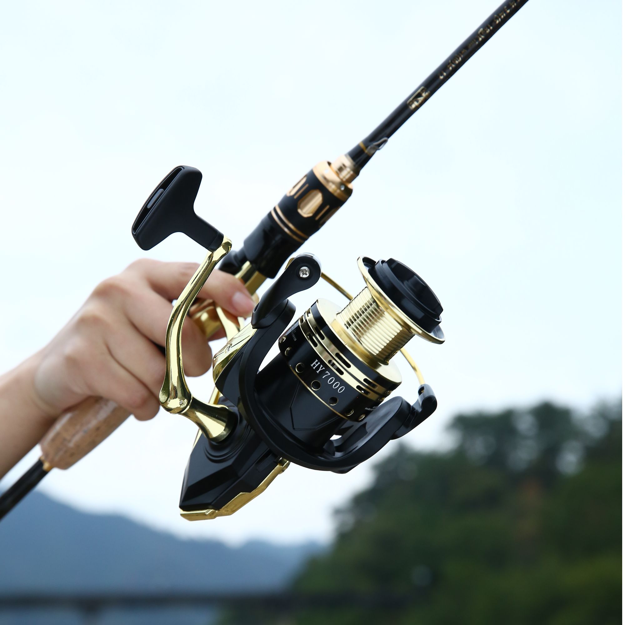 HY 1000-8000型金属脚纺车轮抛竿鱼线轮海竿轮矶钓渔轮路亚轮锚鱼