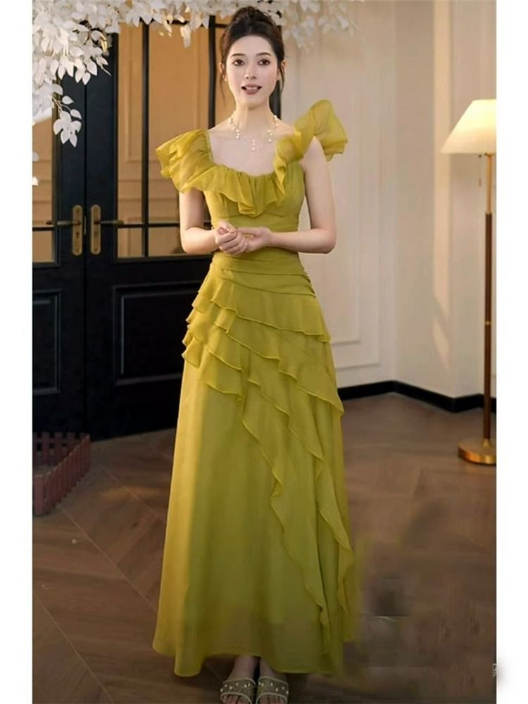 旅游度假穿搭黄绿色荷叶边雪纺连衣裙子2025夏季高级感流行长裙