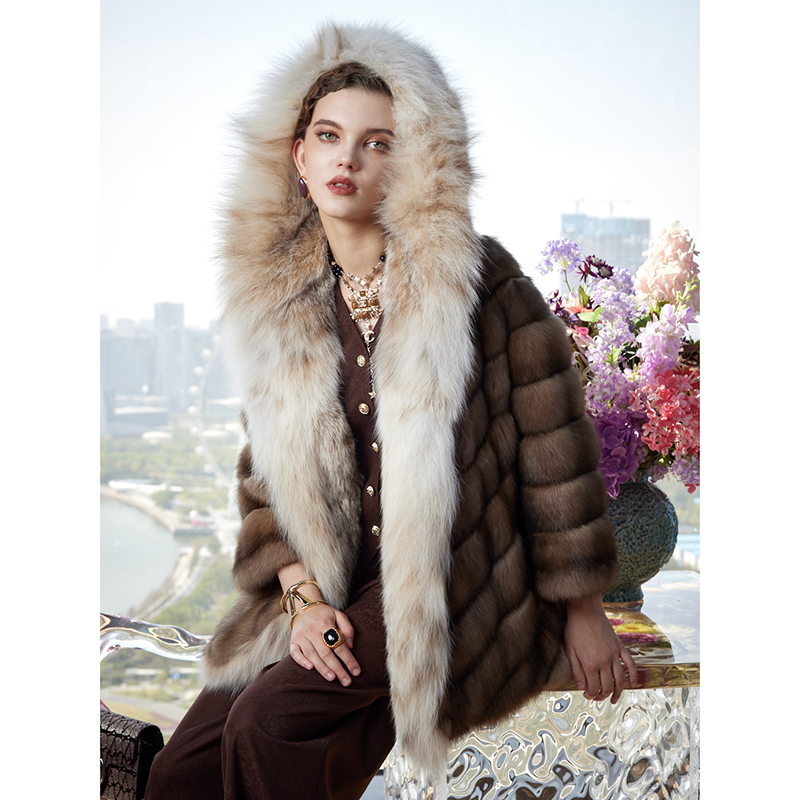 2025年冬季新款女装大衣女外套Z19172本色