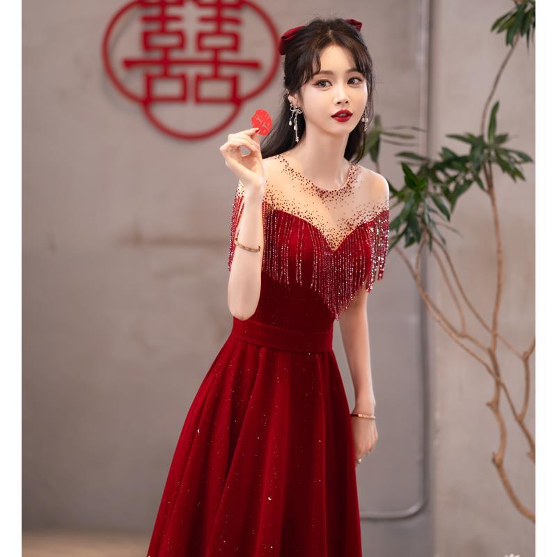 S敬酒服新娘2025新款春夏红色小个子结婚高级订婚连衣裙晚礼服裙