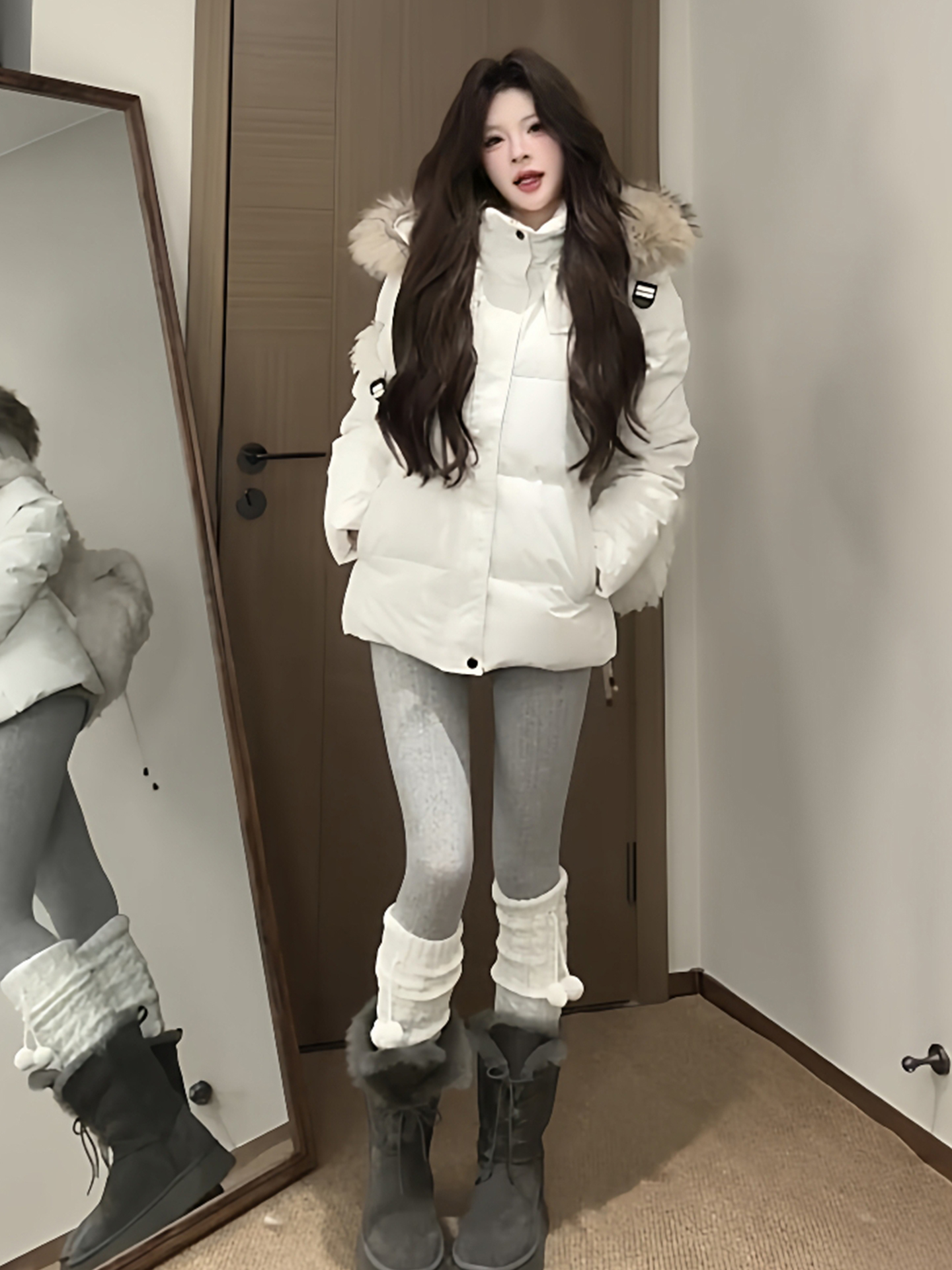 腰羽绒服女冬季2025新款韩系小个子白鸭绒修身显瘦外套