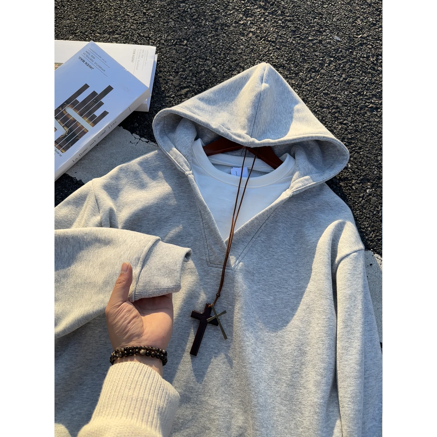 假两件V领连帽卫衣男款秋冬设计感加绒加厚重磅cleanfit情侣外套