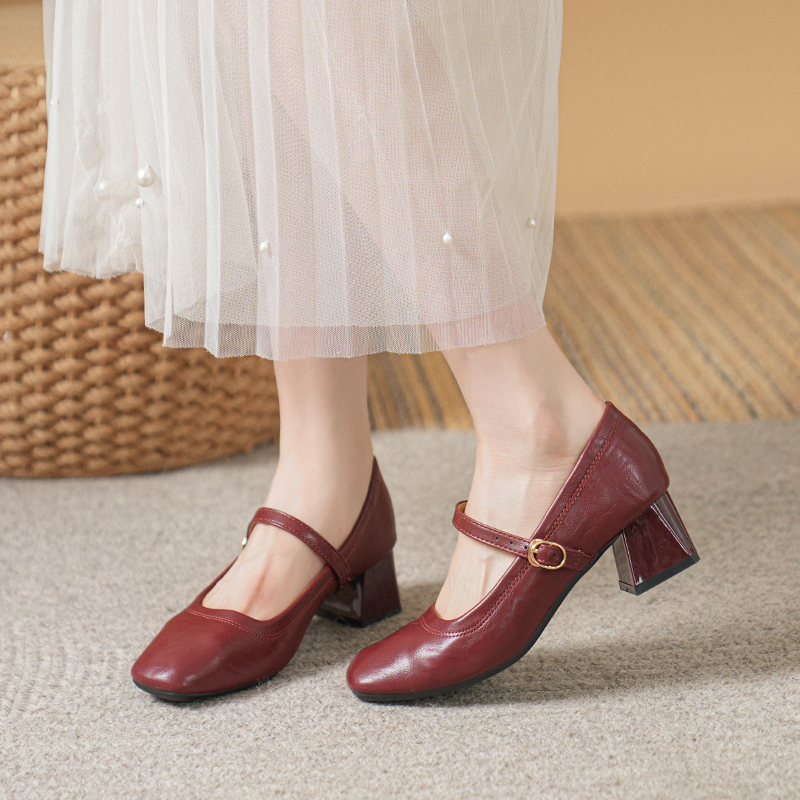 真皮玛丽珍单鞋粗跟复古皮鞋气质时尚法式简约软皮一字带中跟方头