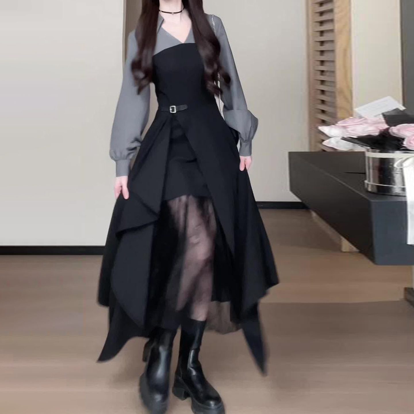 韩系轻奢假两件开叉长袖连衣裙子女早秋2025新款收腰显瘦黑色长裙