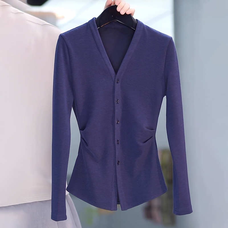 女士蓝色长袖t恤2025秋季时尚减龄收腰显瘦洋气内搭打底衫v领上衣