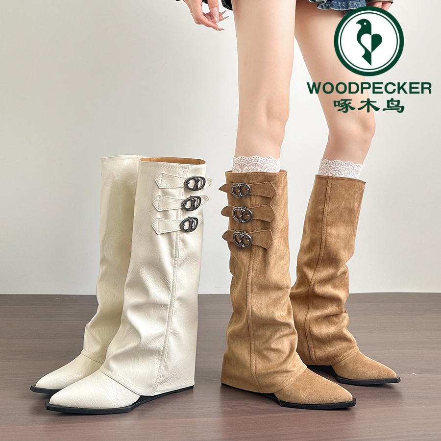 啄木鸟尖头内增高裤管靴女皮带扣白色不过膝长筒靴坡跟骑士靴