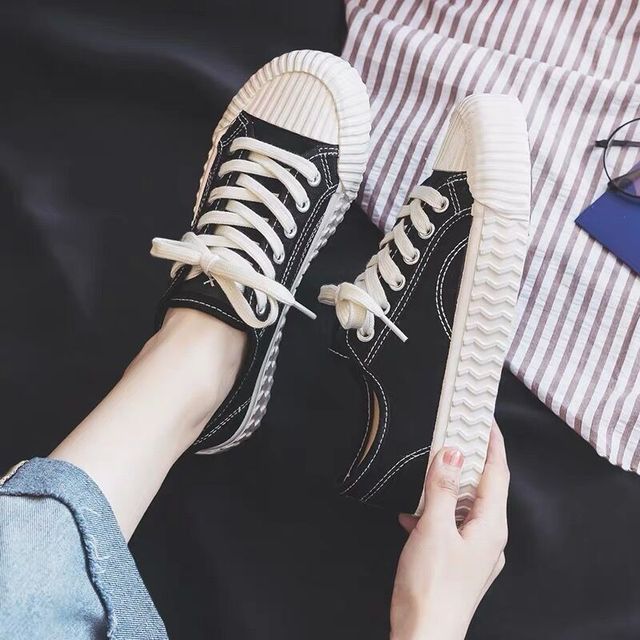 香港潮牌帆布鞋饼干鞋女2025春季新款休闲百搭韩版小黑鞋情侣板鞋