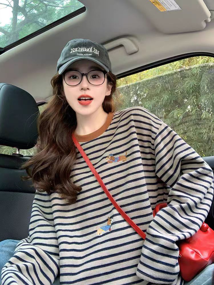 卡通刺绣条纹长袖t恤女2025新款秋冬韩系减龄打底衫加厚磨毛上衣