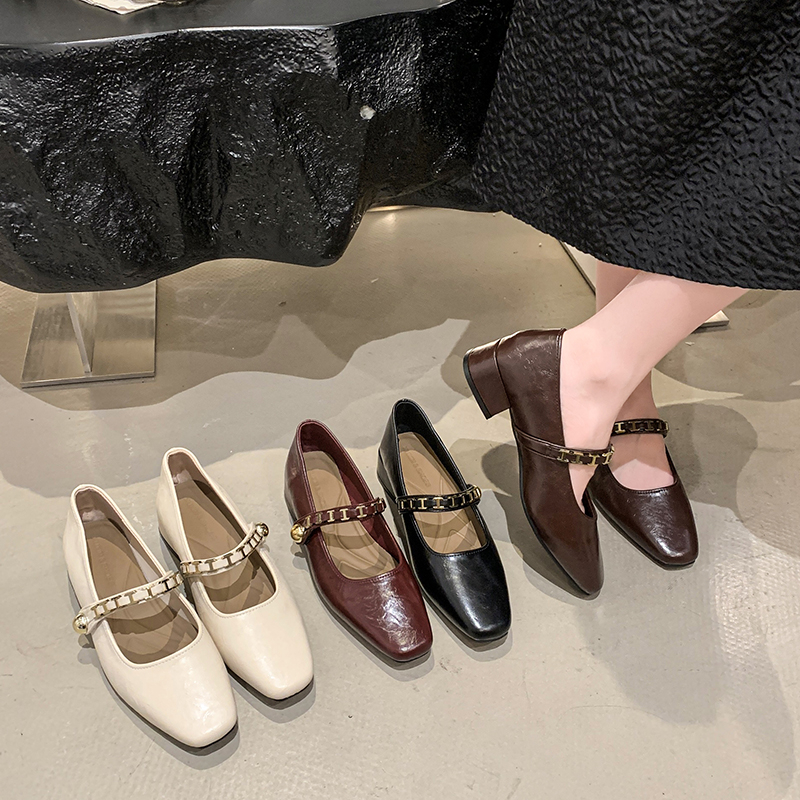 复古单鞋温柔气质粗跟玛丽珍鞋2025秋季方头法式浅口中跟小皮鞋