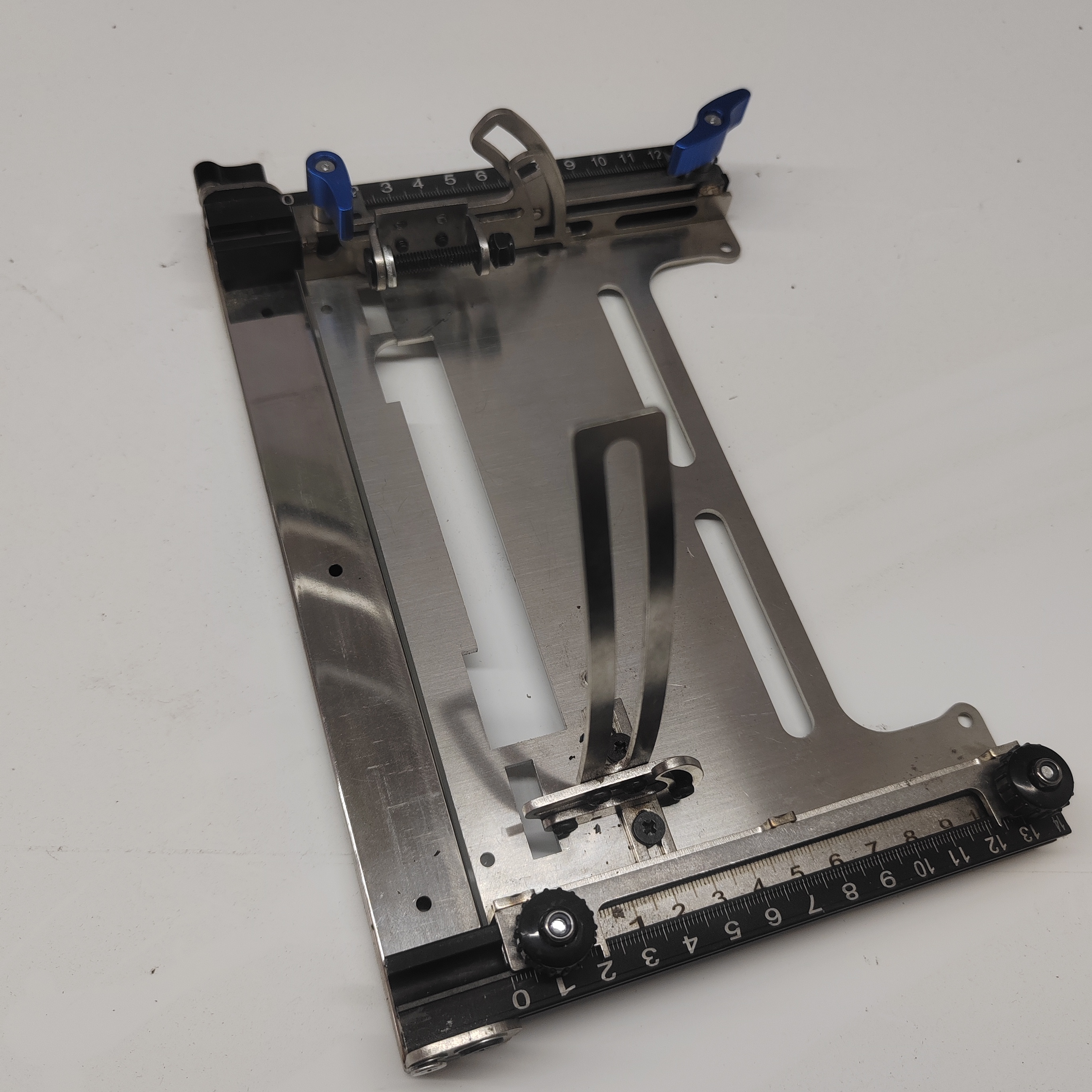 木工裁板神器多切割机定位架双向快速定位切割机底板