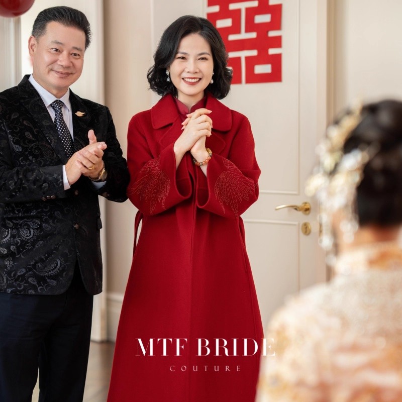 红色喜妈妈婚宴装羊毛呢大衣秋冬结婚高级感喜婆婆中长款呢子外套