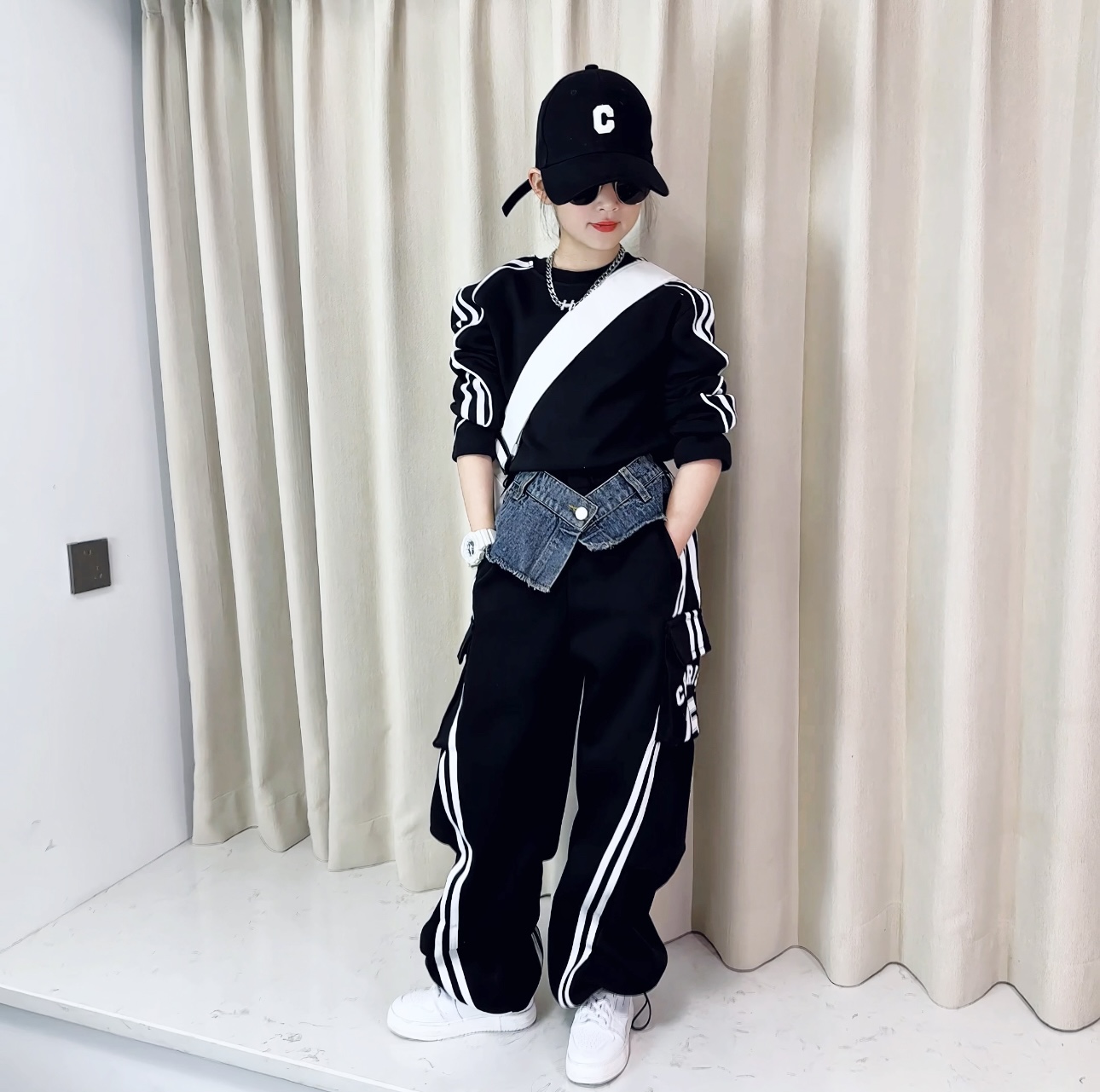 女童春款长裤儿童加厚街舞裤子2025洋气上衣嘻哈风牛仔拼接阔腿裤