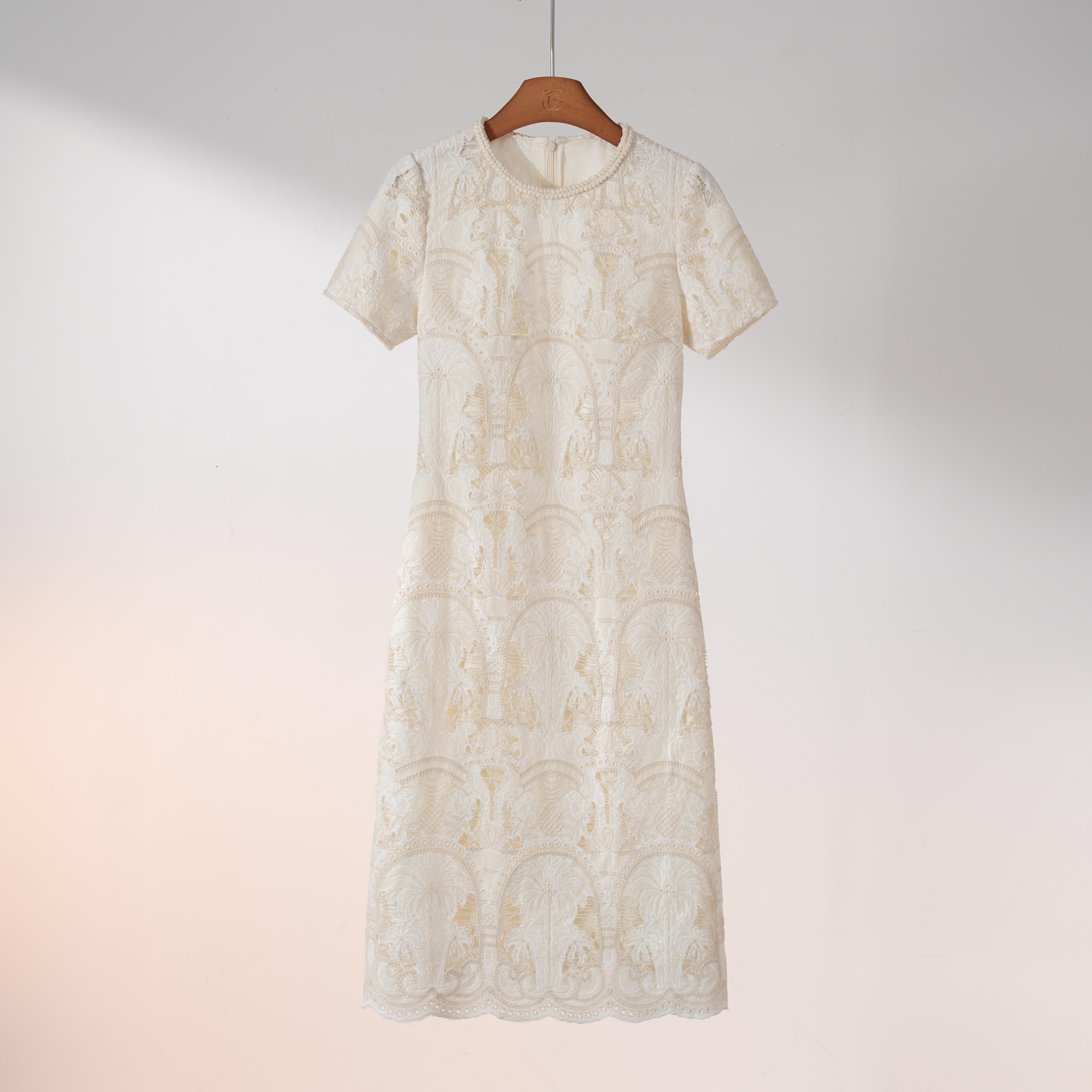 西子/【可可绮梦】气质优雅蕾丝圆领连衣裙/CQBH2167