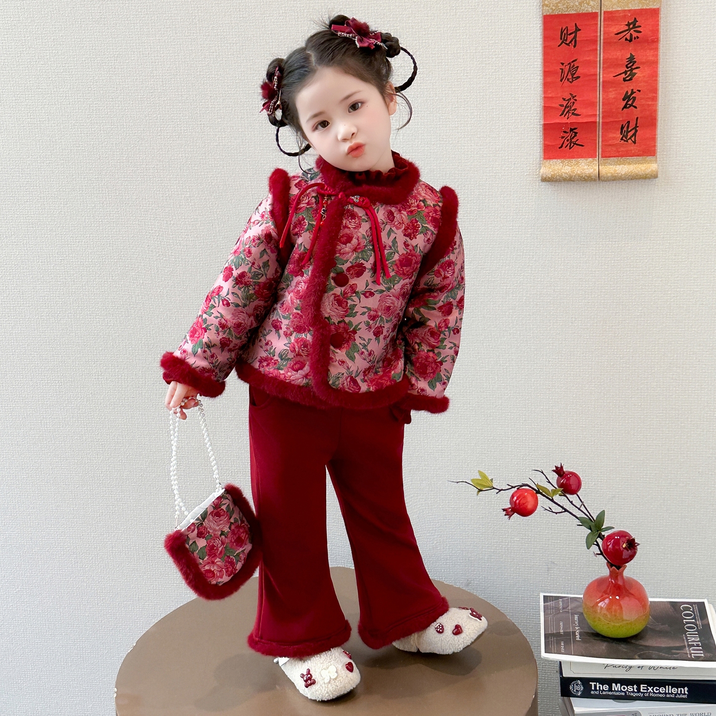 女童年服套装儿童春节拜年喜庆两件套小女孩宝宝春秋装2026新款潮