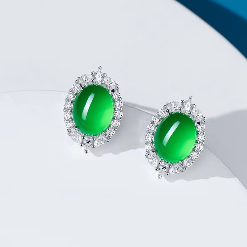 925银莫桑石耳饰 G 简约尖蛋面绿萃银耳钉不掉色时尚大气FMCY064