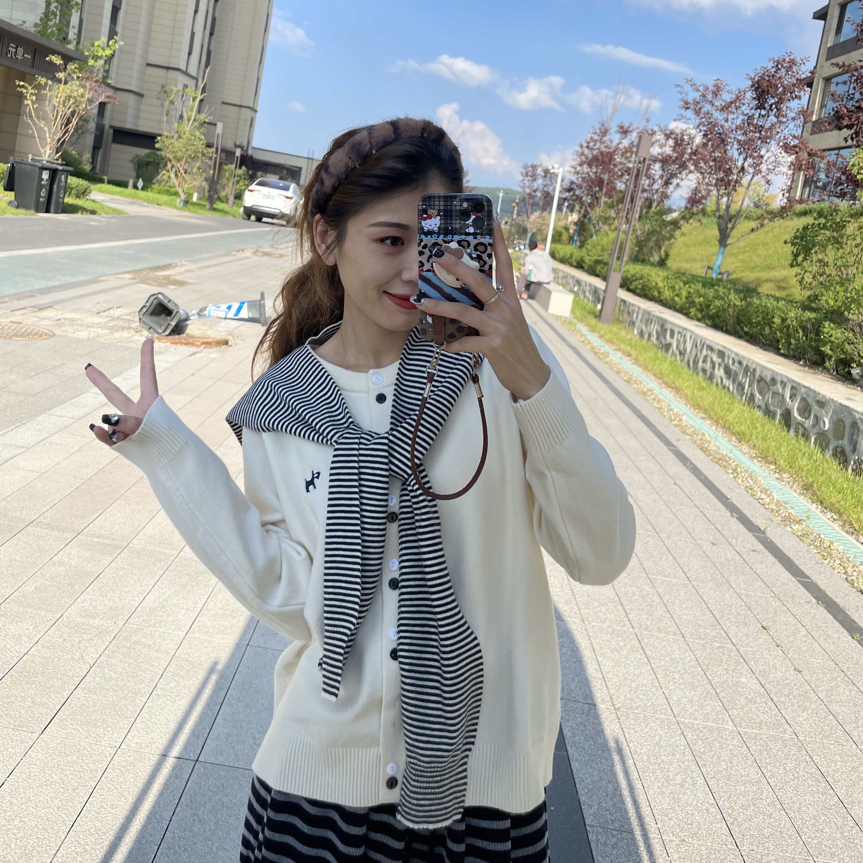 韩版实体穿搭卫衣