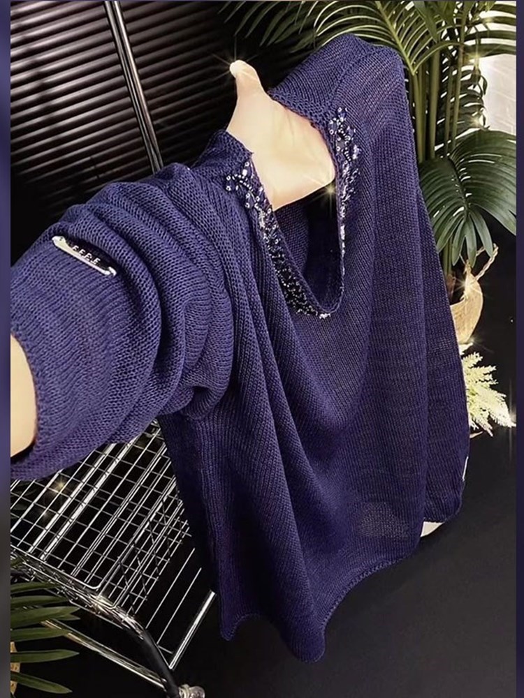 2025年早秋通勤穿搭独特漂亮蓝色圆领针织衫时髦简约显瘦洋气上衣